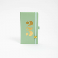 AGENDA FW 2025 1000028 POCKET SEMANAL CHARM VERDE